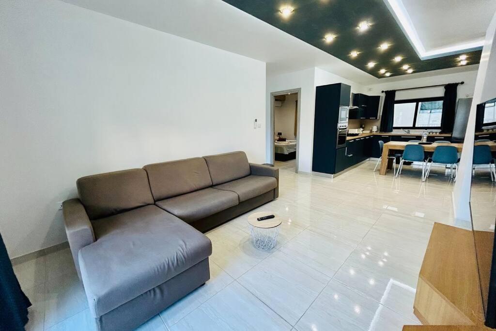 Cosy Home Close To The Sea, King-Size Bed 圣保罗湾城 外观 照片